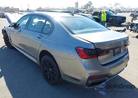 2021 BMW 740I из США, поврежденный, VIN WBA7T2C0XMCF05139